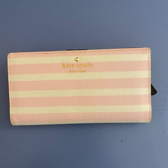 Kate Spade pink and white striped wallet - Picture 1 of 5